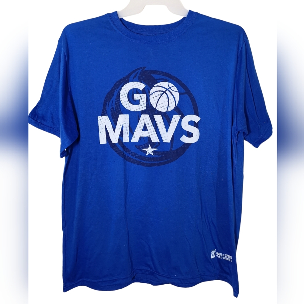 NBA Dallas Mavericks Dirk Nowitzki 20yrs ‘GO MAVS’  Blue  Men's T-Shirt  Size XL